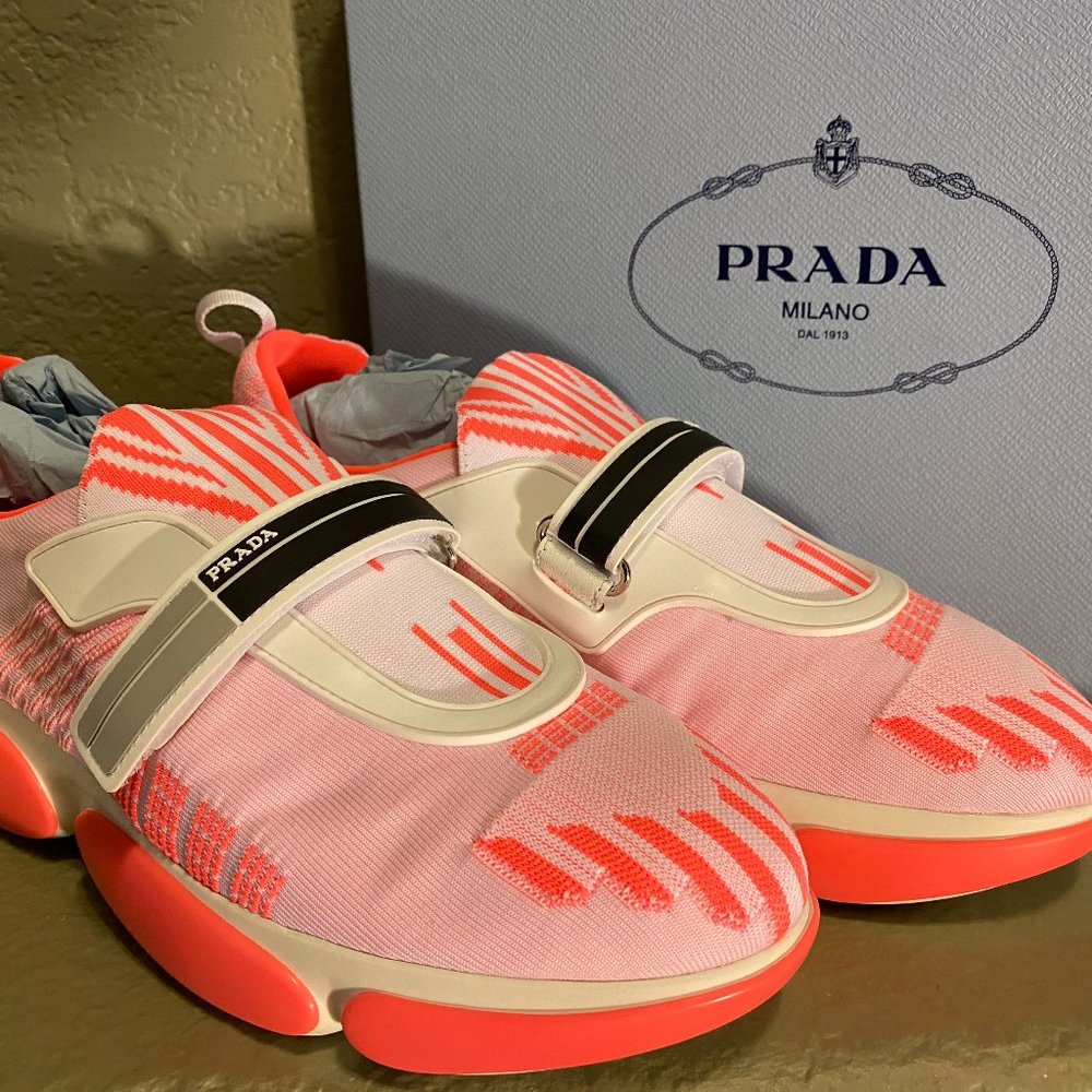 Prada Women's Trainers NIB (coral) size 38